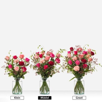 -liefdevolle-rozen-boeket-overzicht-middel
